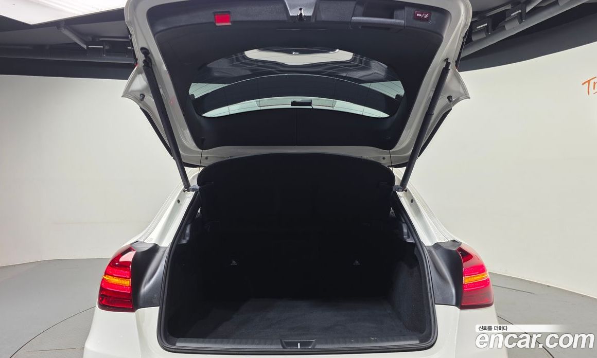 Mercedes-Benz GLA-Class X156 фото 20
