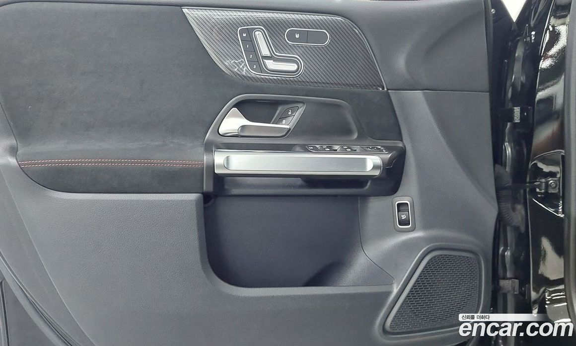 Mercedes-Benz GLB-Class X247 фото 9