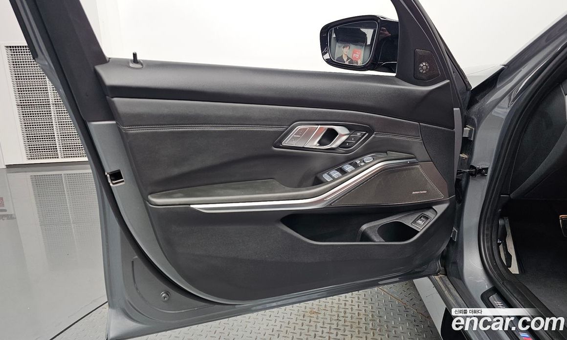 BMW M3 (G80) фото 25