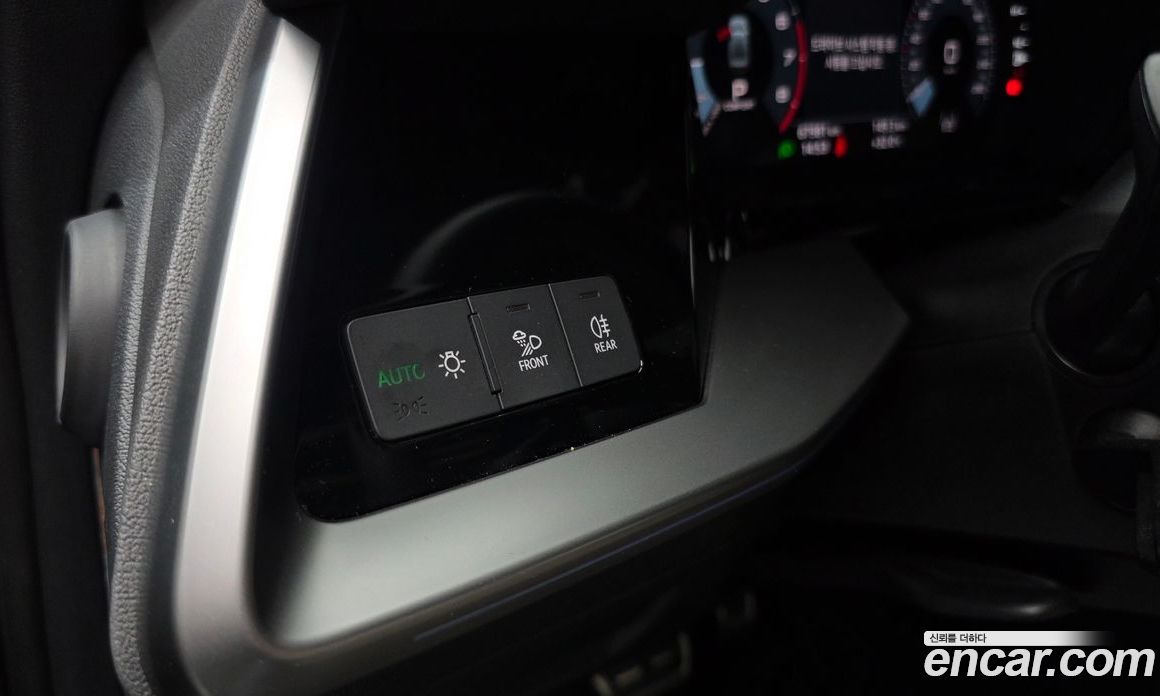 Audi A3 (8Y) фото 19