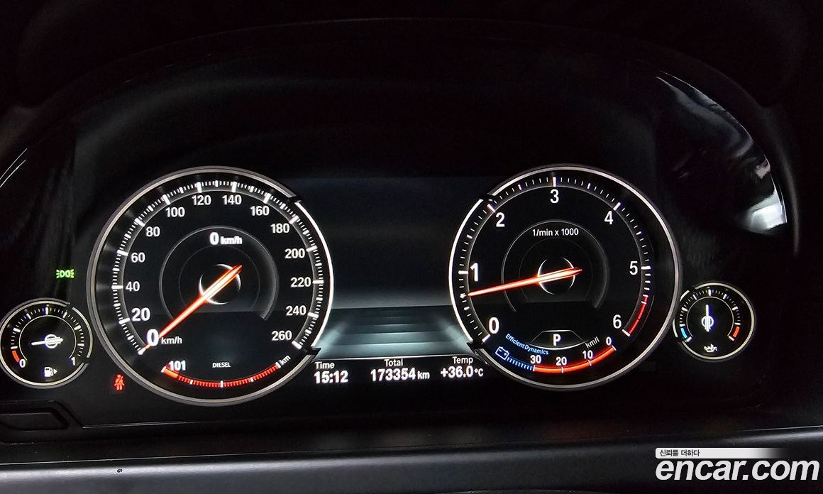 BMW 6-Series (F12) фото 8