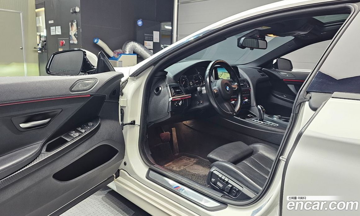 BMW 6-Series (F12) фото 10