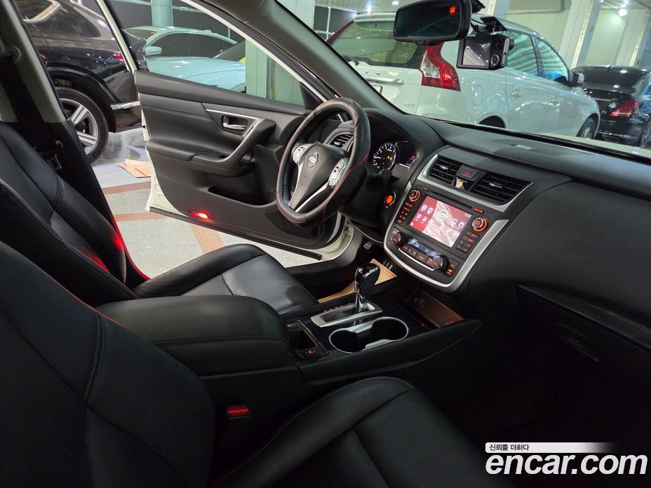 Nissan Altima (L33) 5th Gen фото 12
