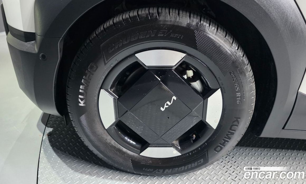 Kia PV5 фото 5