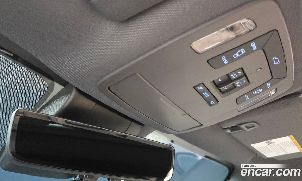 Toyota Sienna 4th Gen фото 27