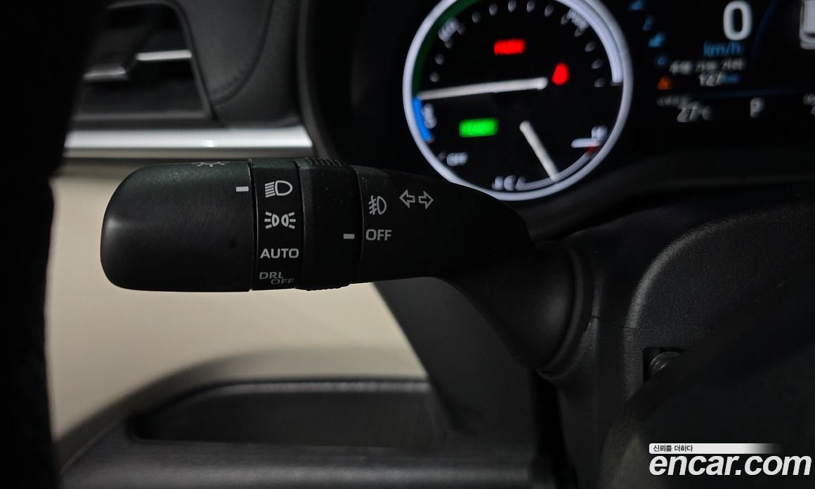 Toyota Sienna 4th Gen фото 30