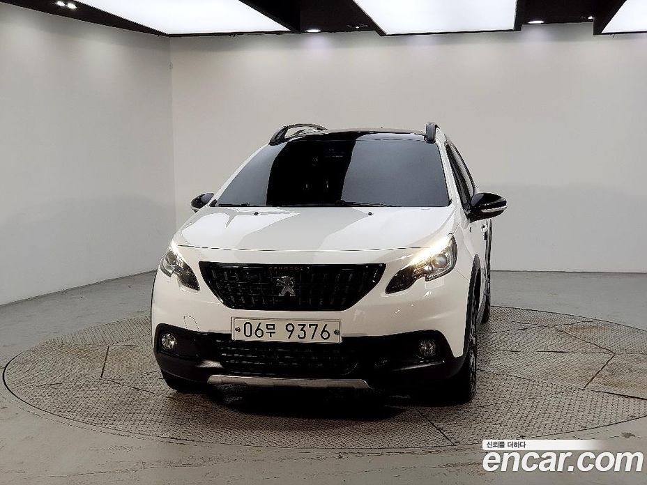 Peugeot 2008 1st Gen фото 2