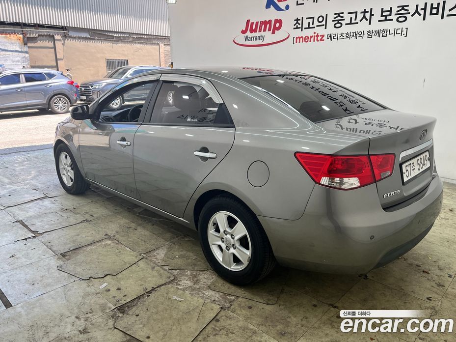 Kia Forte фото 3