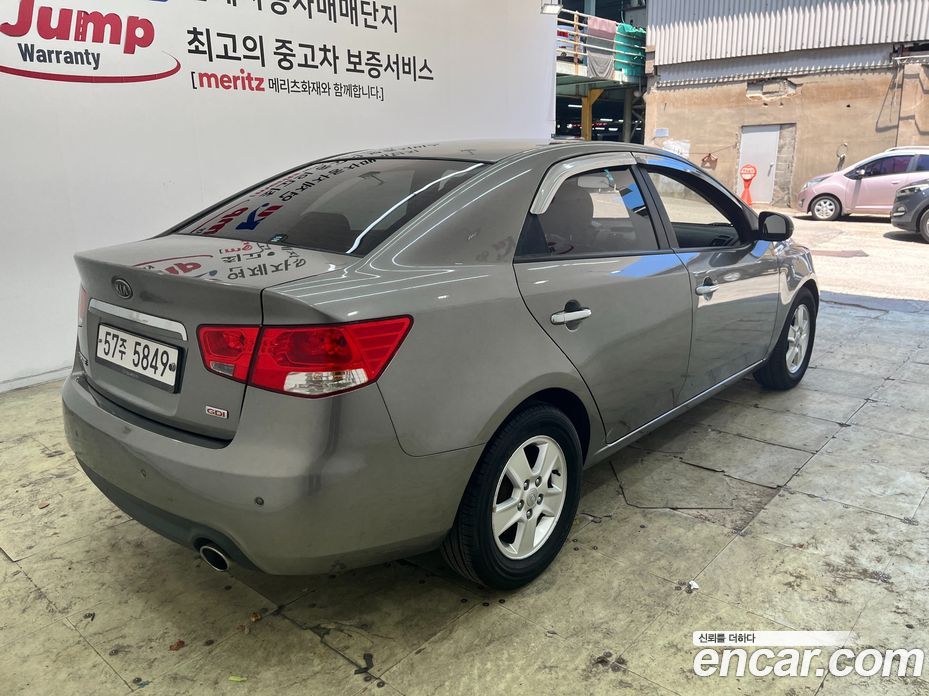 Kia Forte фото 4