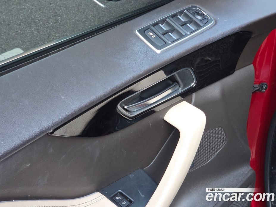 Jaguar F-PACE фото 8