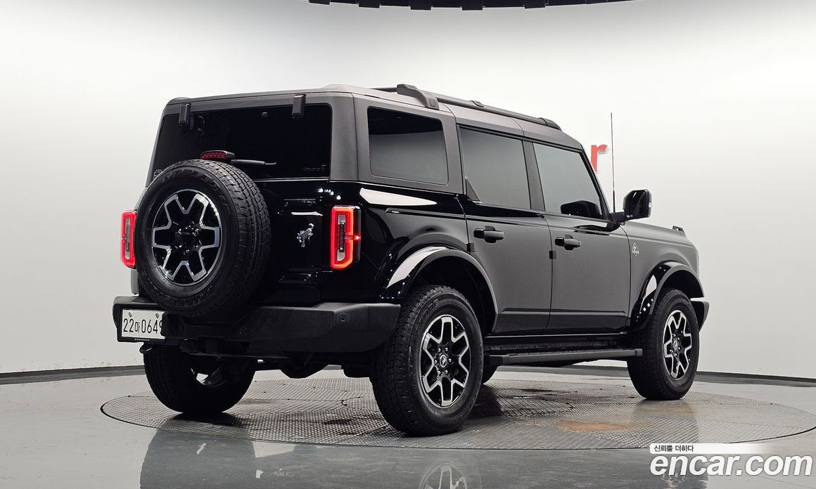 Ford Bronco 6th Gen фото 2