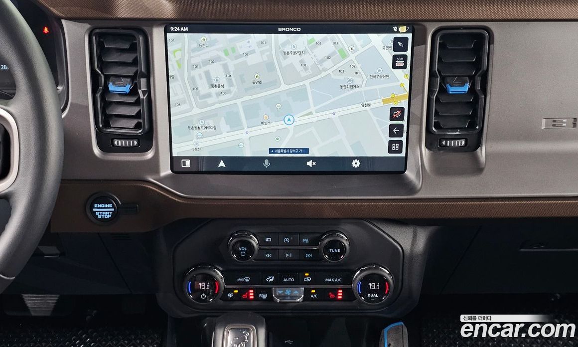 Ford Bronco 6th Gen фото 16