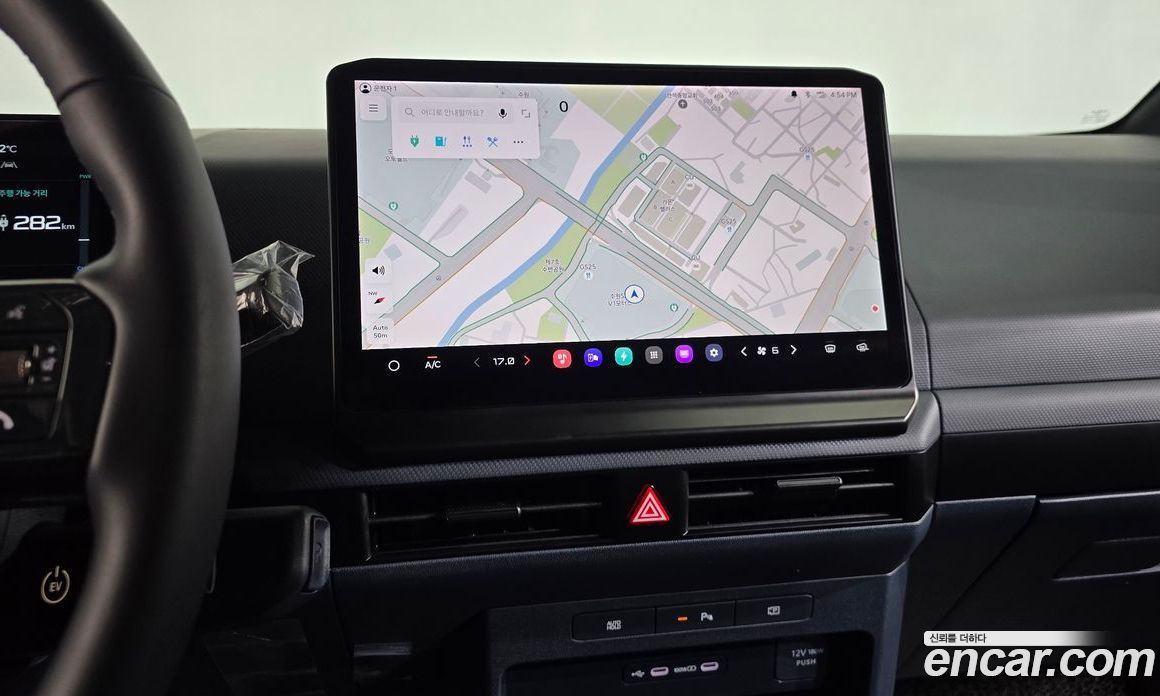 Kia PV5 фото 12
