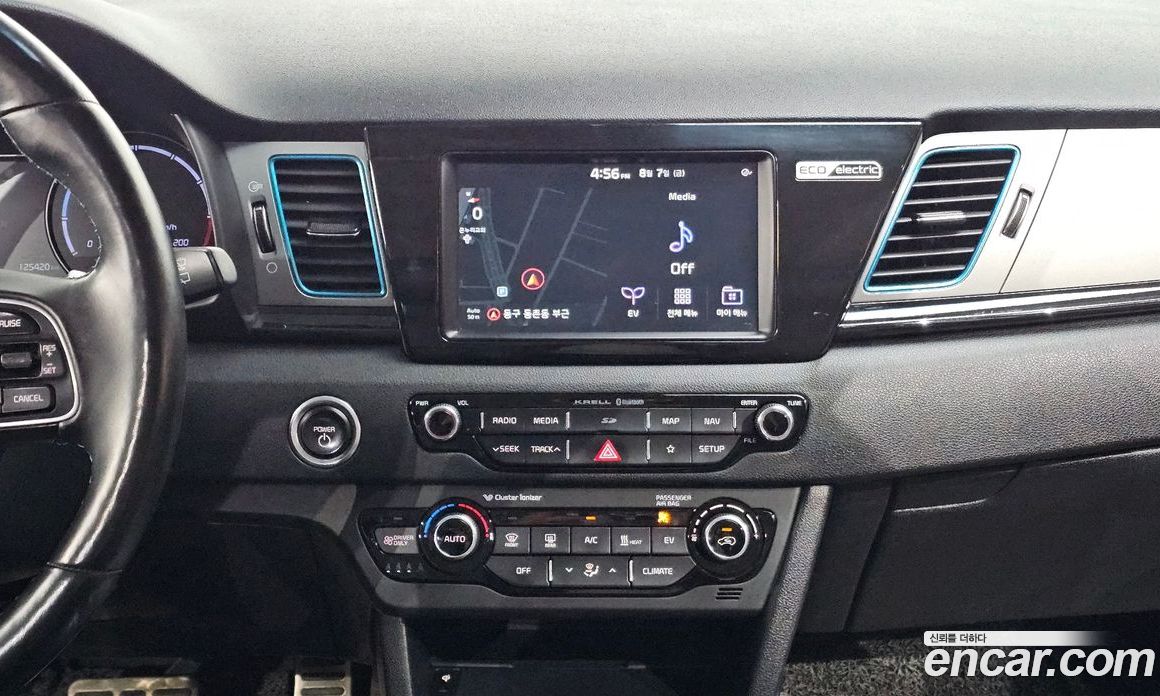 Kia Niro EV фото 15