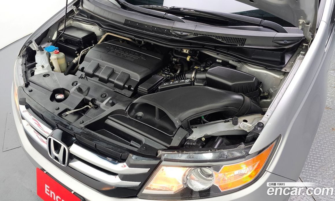 Honda Odyssey фото 6