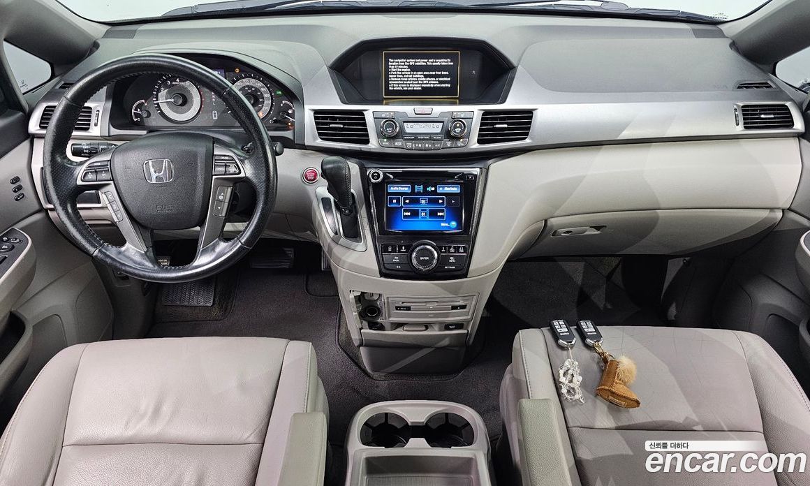 Honda Odyssey фото 7