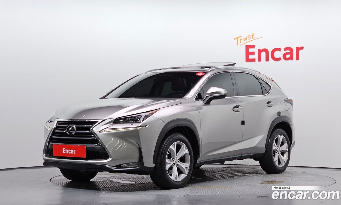 Lexus NX200t