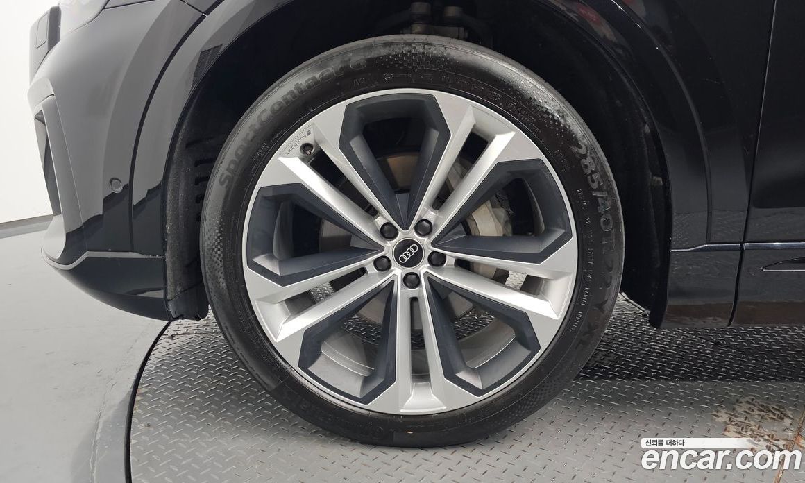 Audi Q8 (4M) фото 4