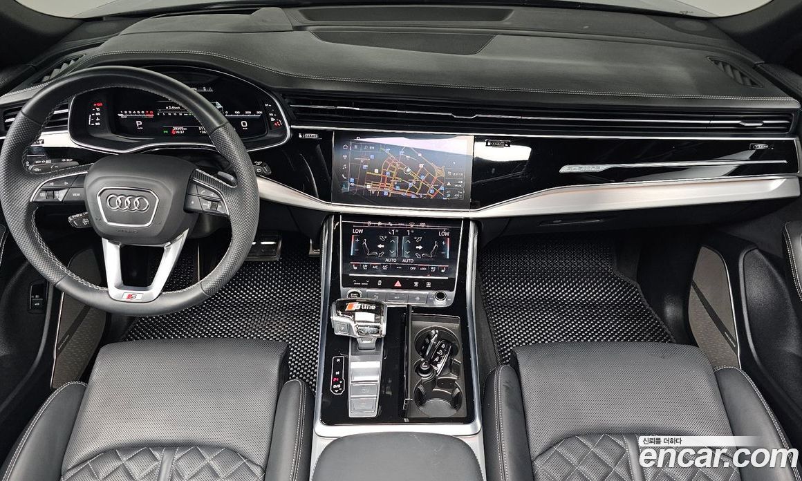 Audi Q8 (4M) фото 6