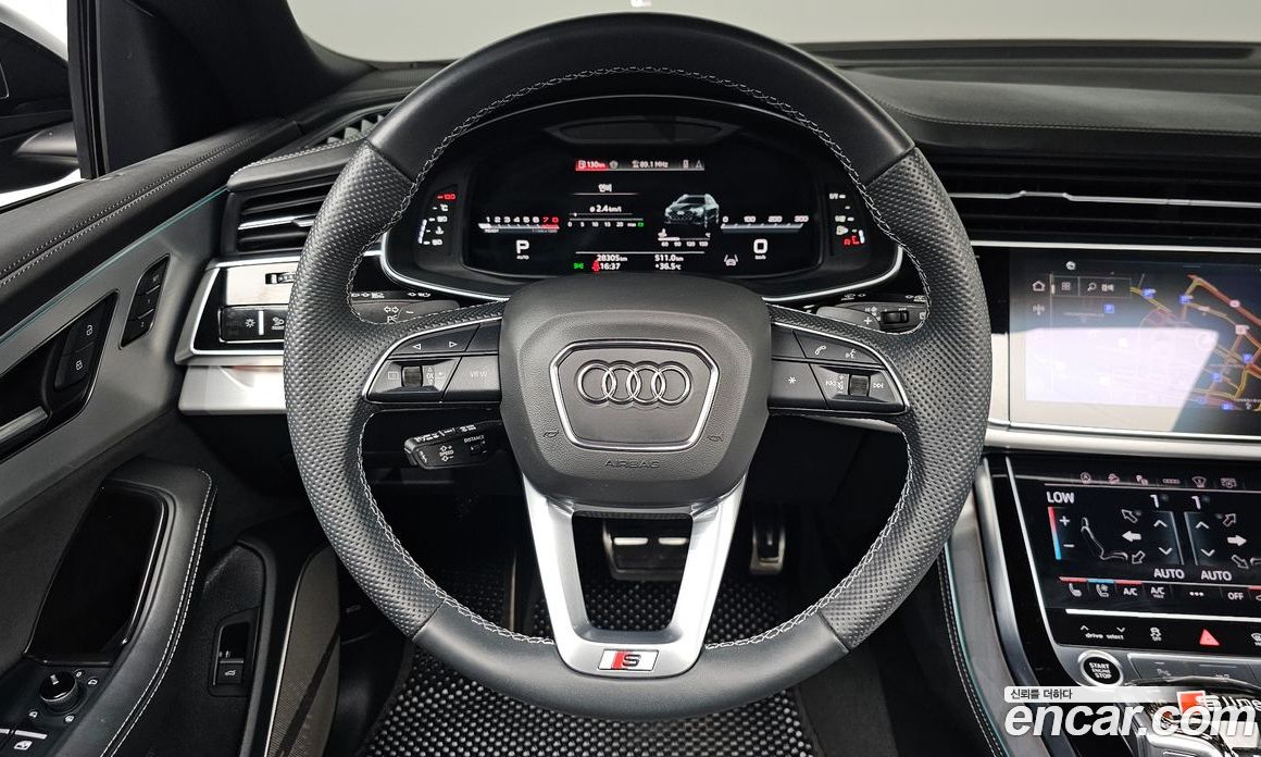 Audi Q8 (4M) фото 12