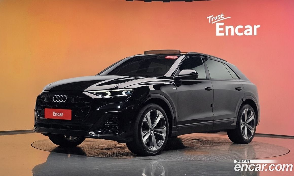 Audi Q8 (4M) фото 20