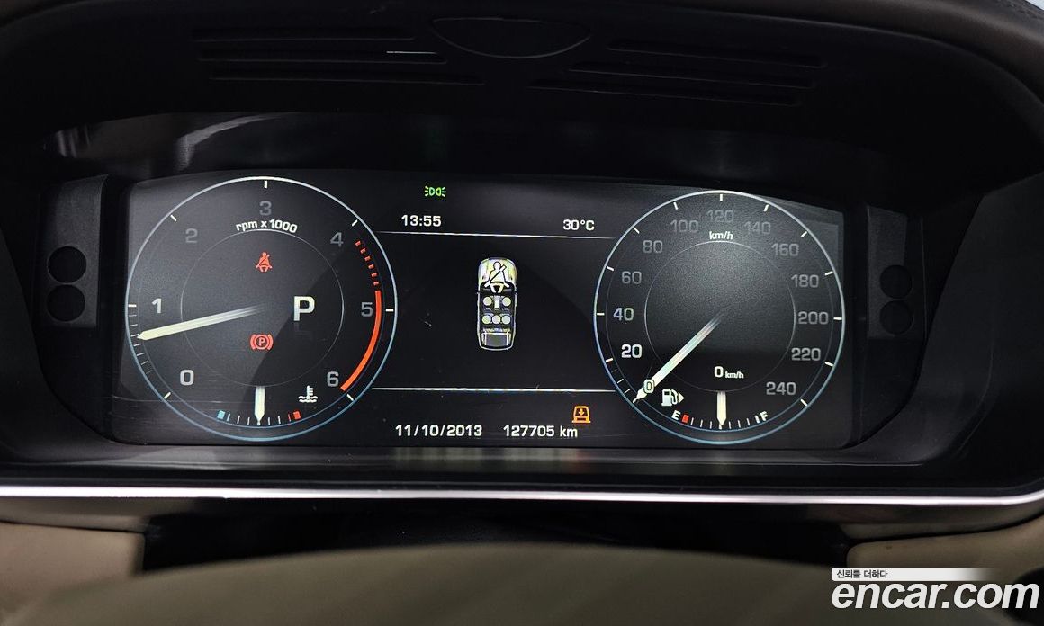Land Rover Range Rover Sport 2nd Gen фото 8