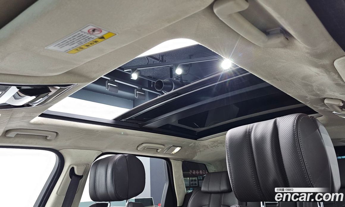 Land Rover Range Rover Sport 2nd Gen фото 16