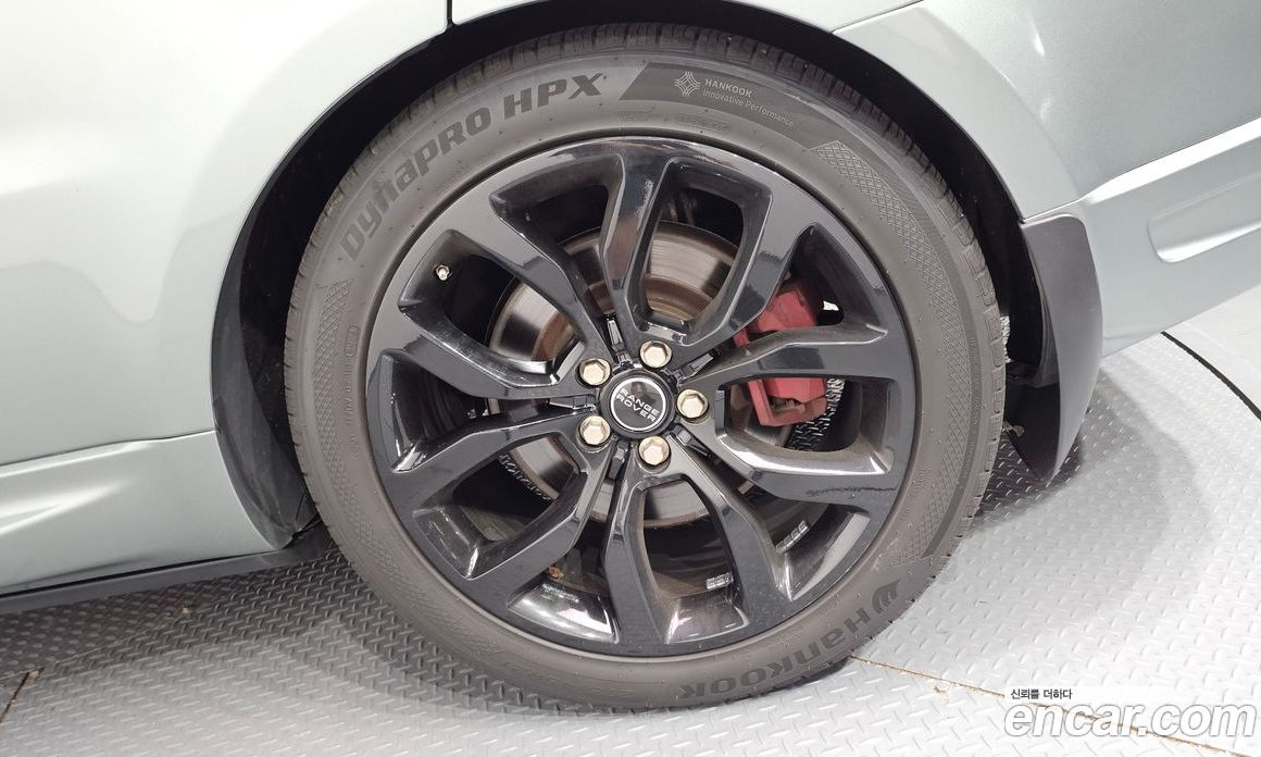 Land Rover Range Rover Sport 2nd Gen фото 22