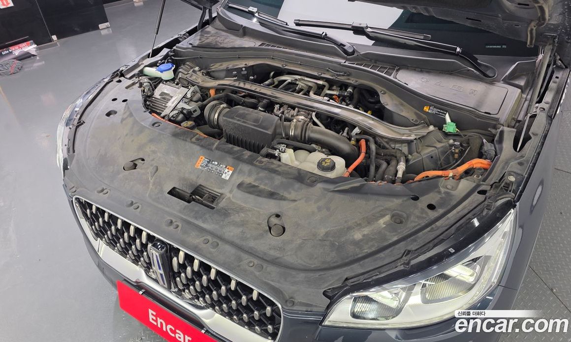 Lincoln Aviator 2nd Gen фото 6