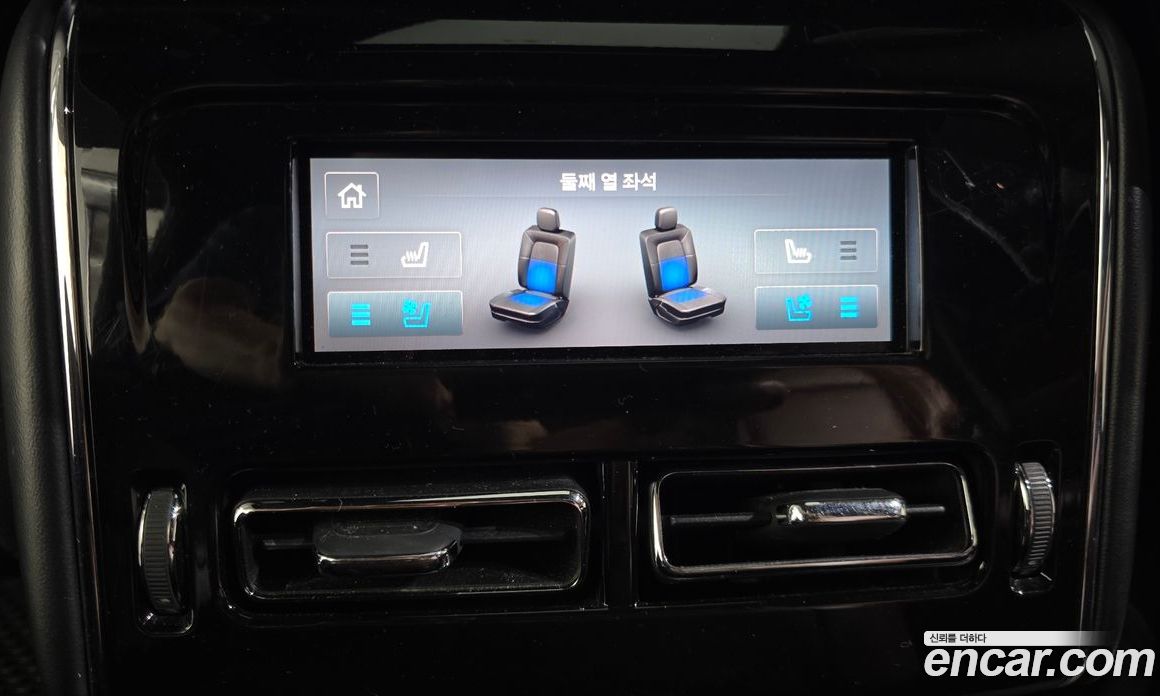 Lincoln Aviator 2nd Gen фото 18