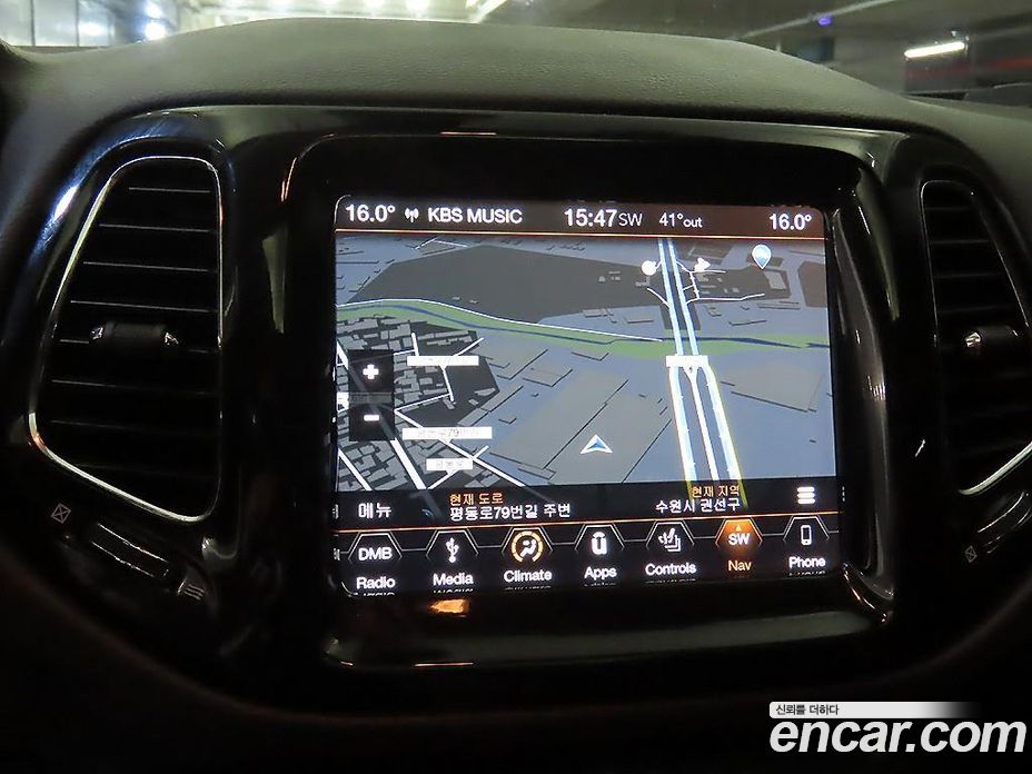 Jeep Compass 2nd Gen фото 15