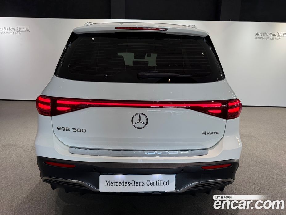 Mercedes-Benz EQB X243 фото 4