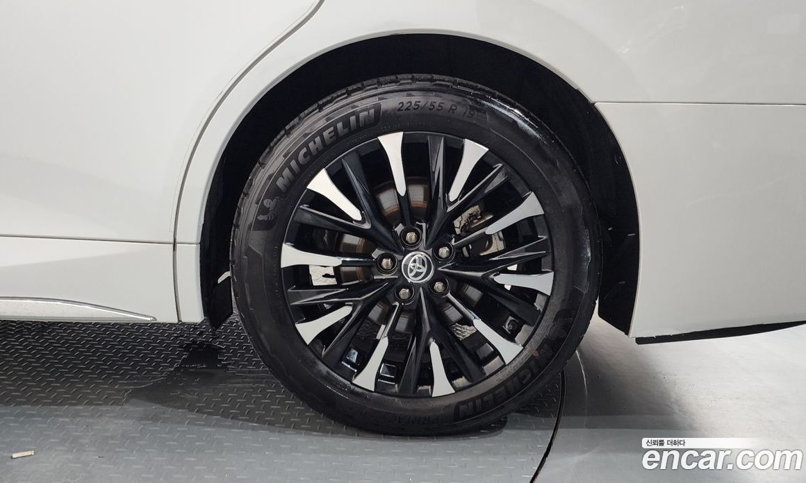 Toyota Alphard 4th Gen фото 21