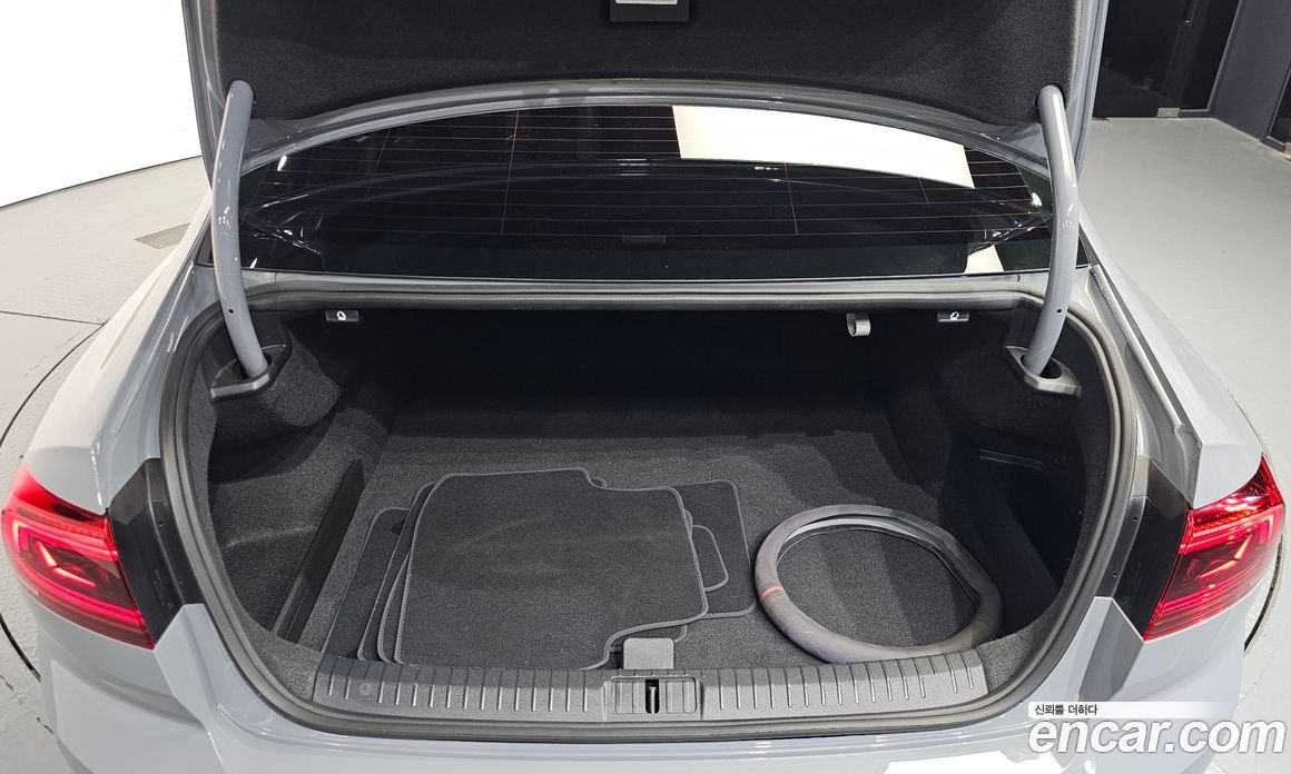 Volkswagen Passat GT (B8) фото 20