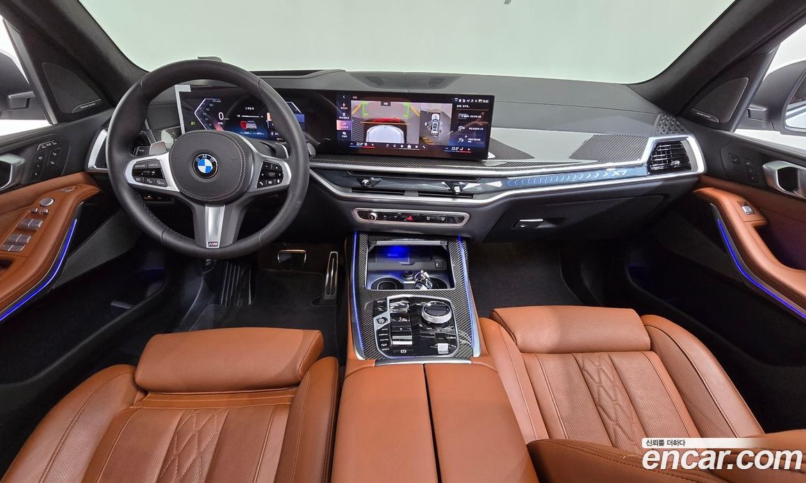 BMW X7 (G07) фото 7
