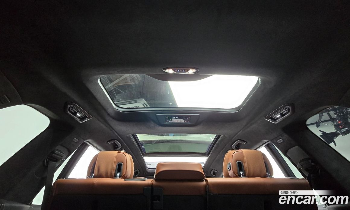 BMW X7 (G07) фото 14