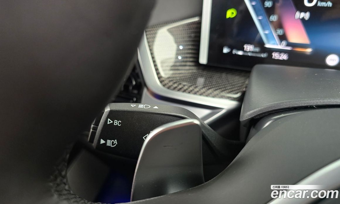 BMW X7 (G07) фото 27