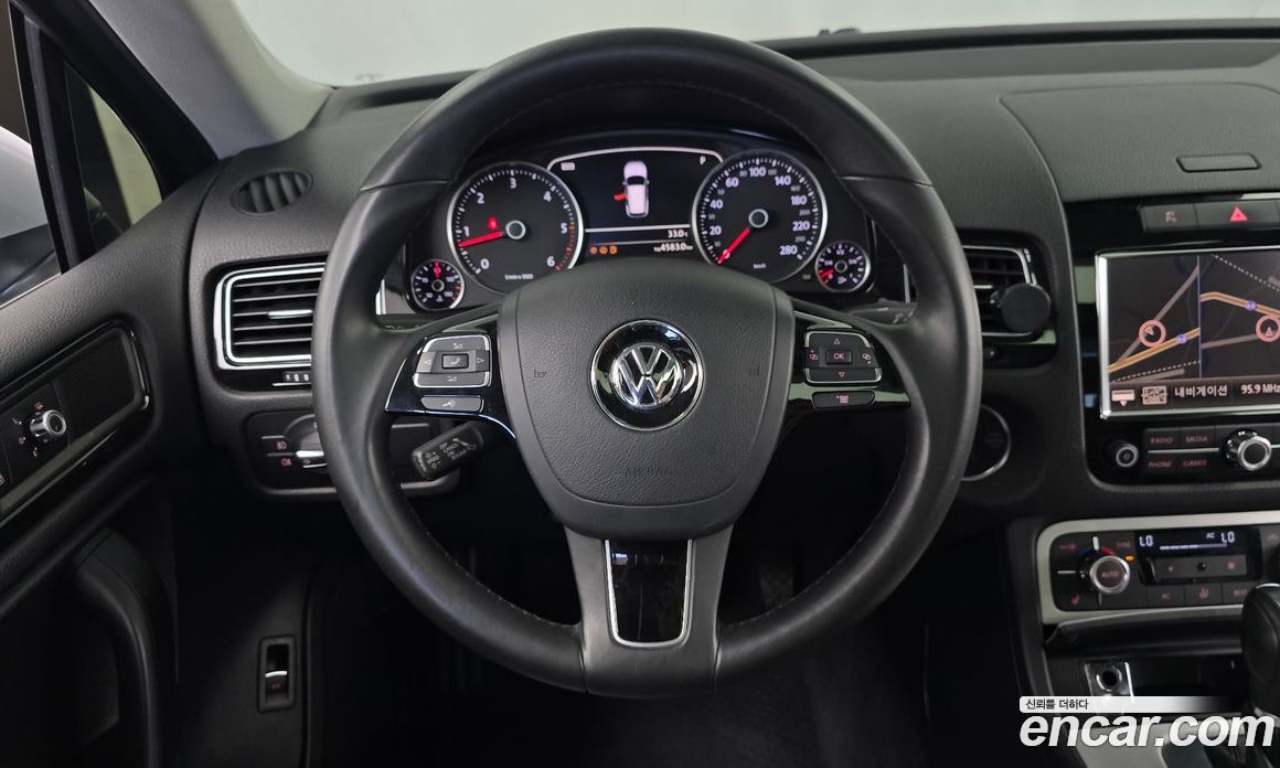 Volkswagen Touareg Restyling фото 13
