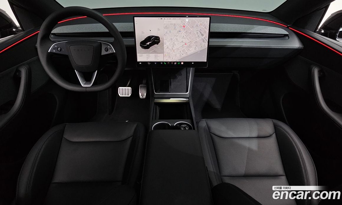 Tesla Model Y фото 6
