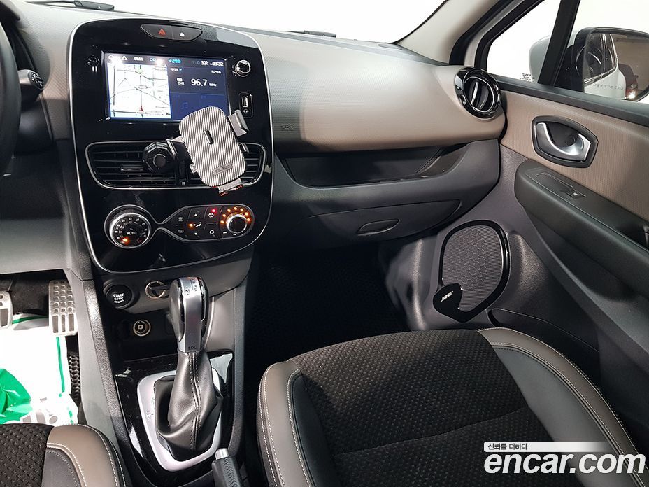 Renault Korea (Samsung) Clio фото 10