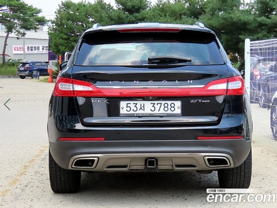 Lincoln MKX 2nd Gen фото 4