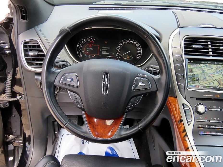 Lincoln MKX 2nd Gen фото 8