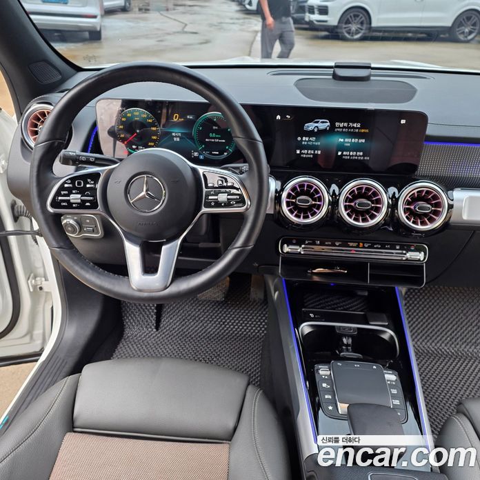 Mercedes-Benz EQB X243 фото 15