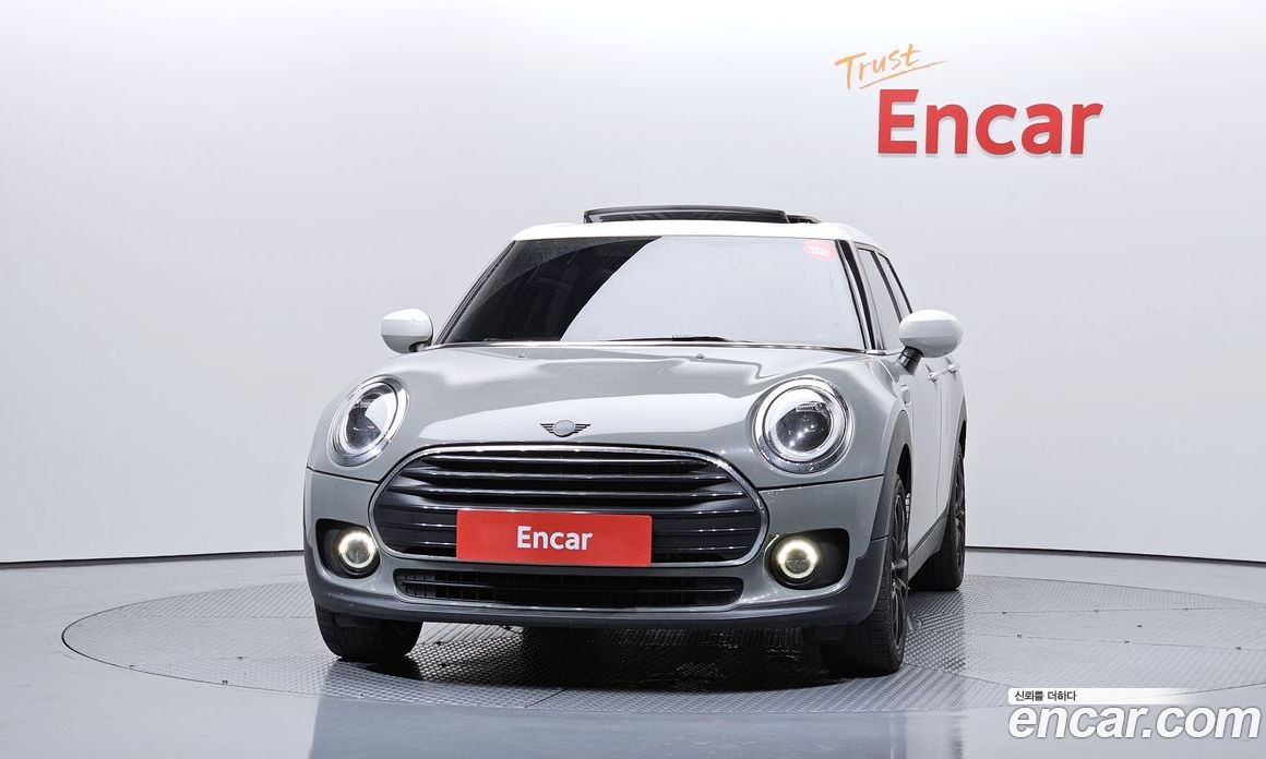 Mini Cooper Clubman фото 3