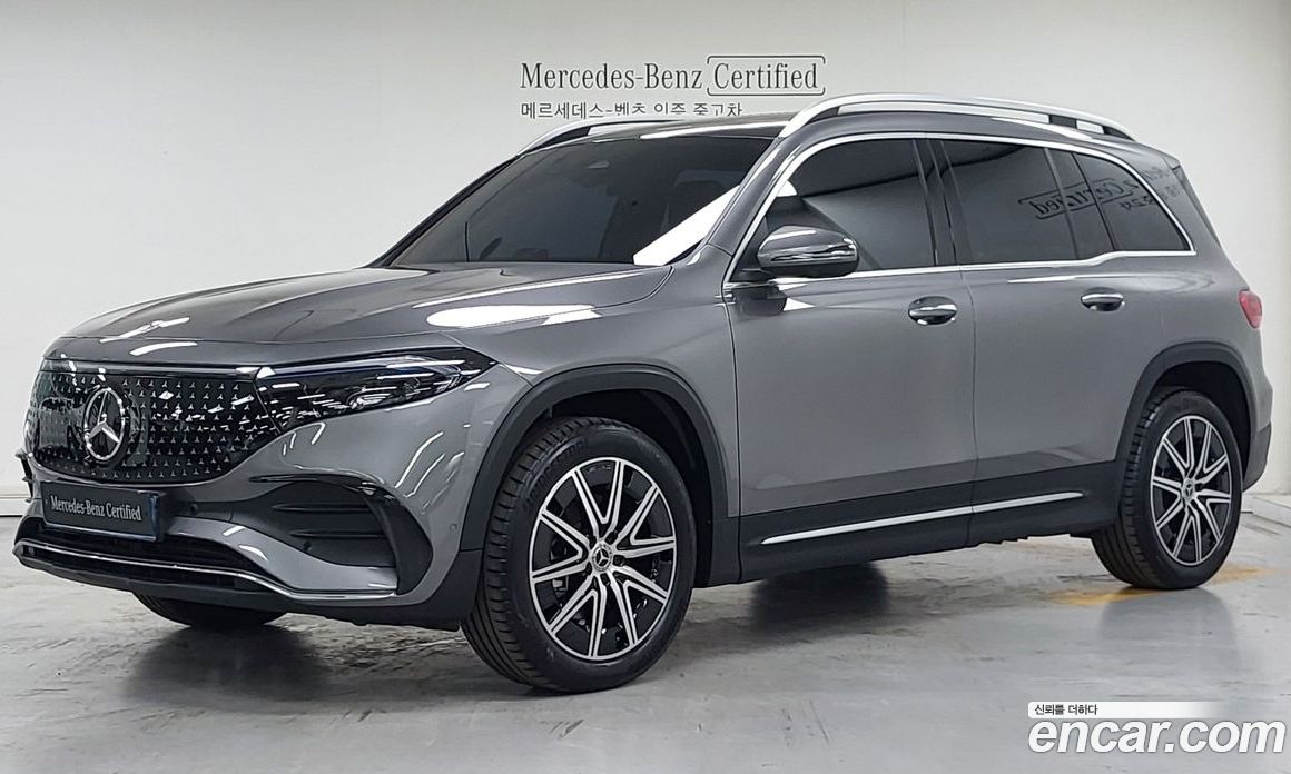Mercedes-Benz EQB X243