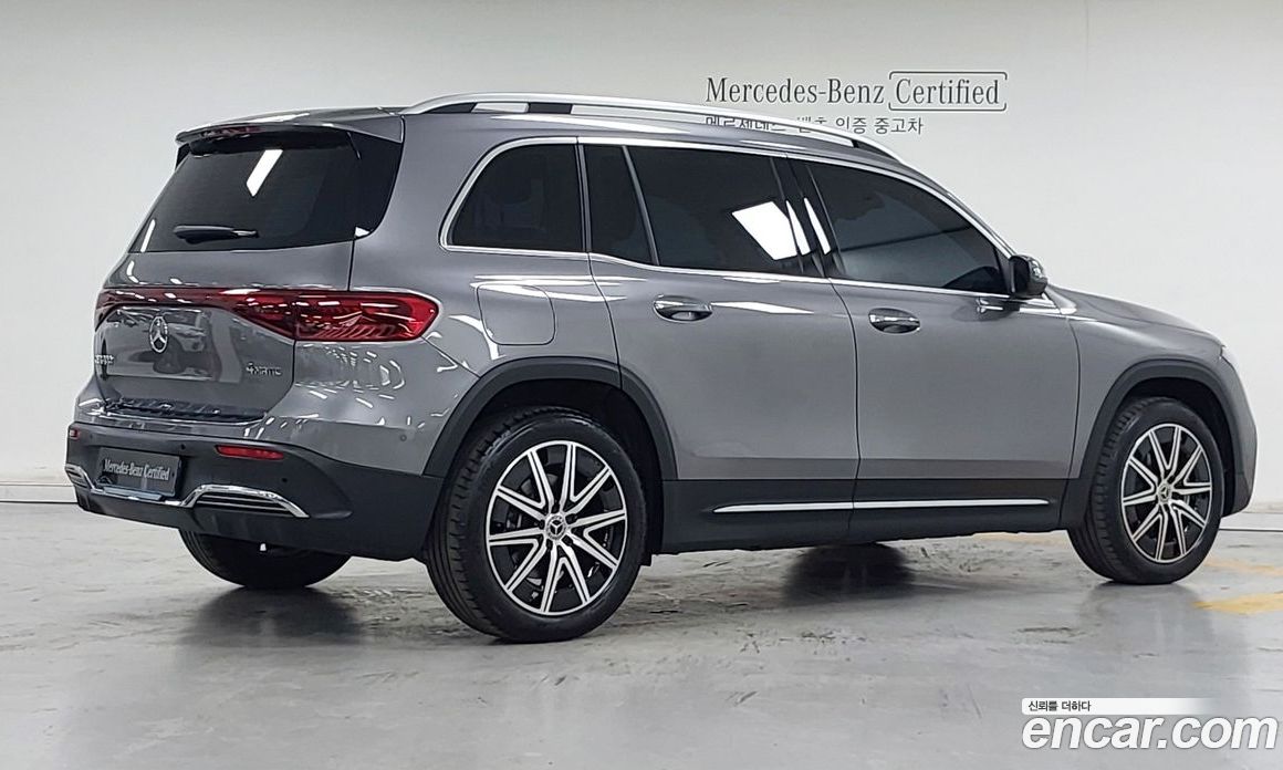 Mercedes-Benz EQB X243 фото 2