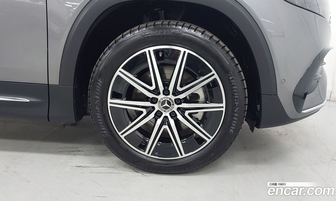 Mercedes-Benz EQB X243 фото 5