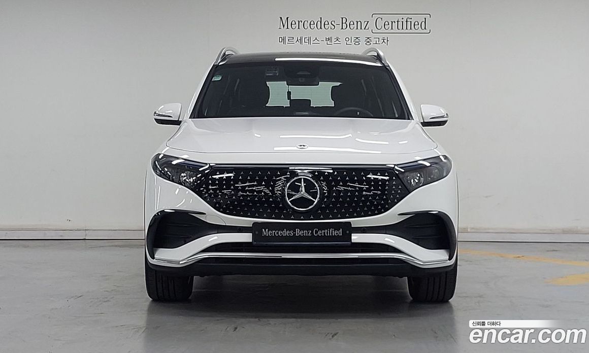 Mercedes-Benz EQB X243 фото 3