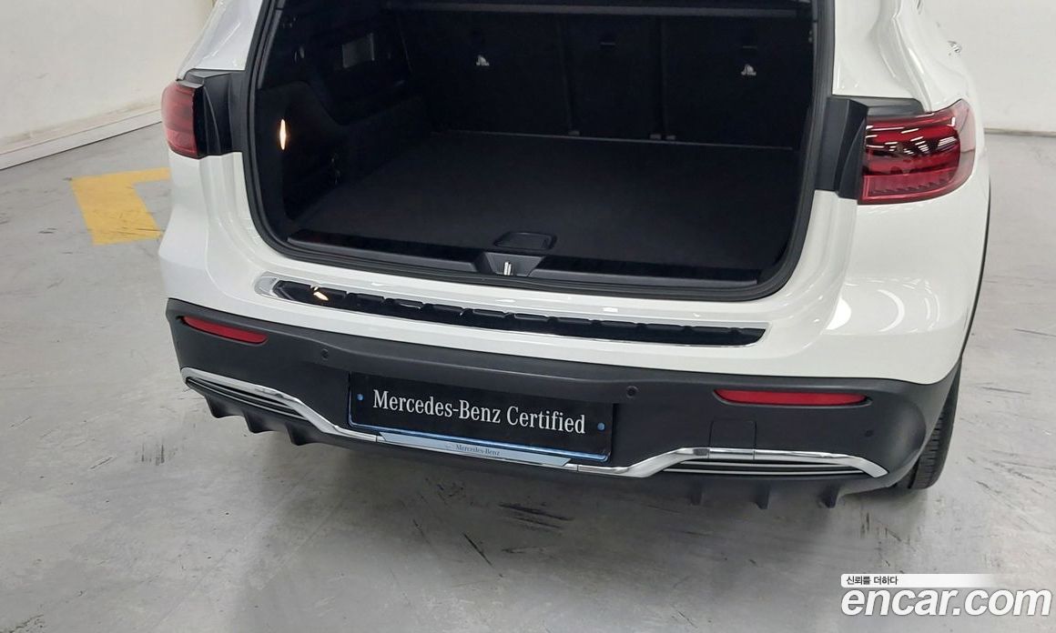 Mercedes-Benz EQB X243 фото 11