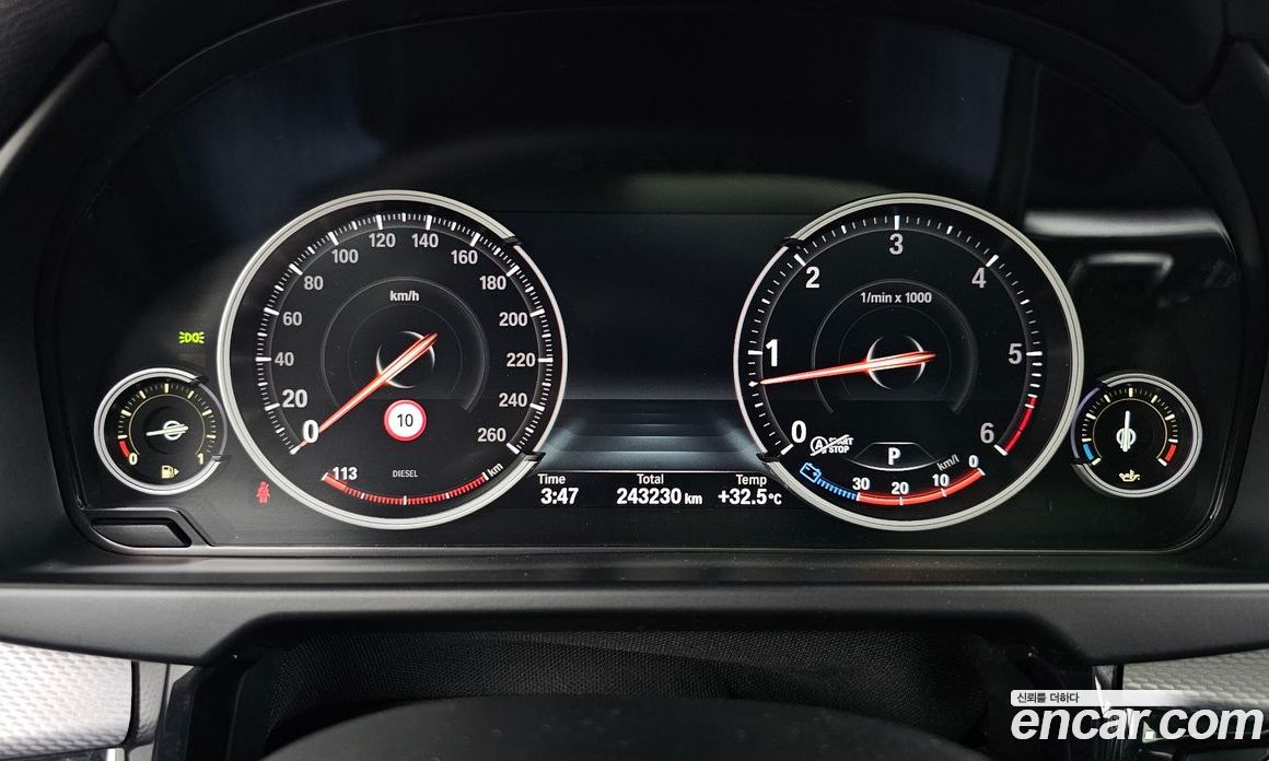 BMW X6 (F16) фото 8